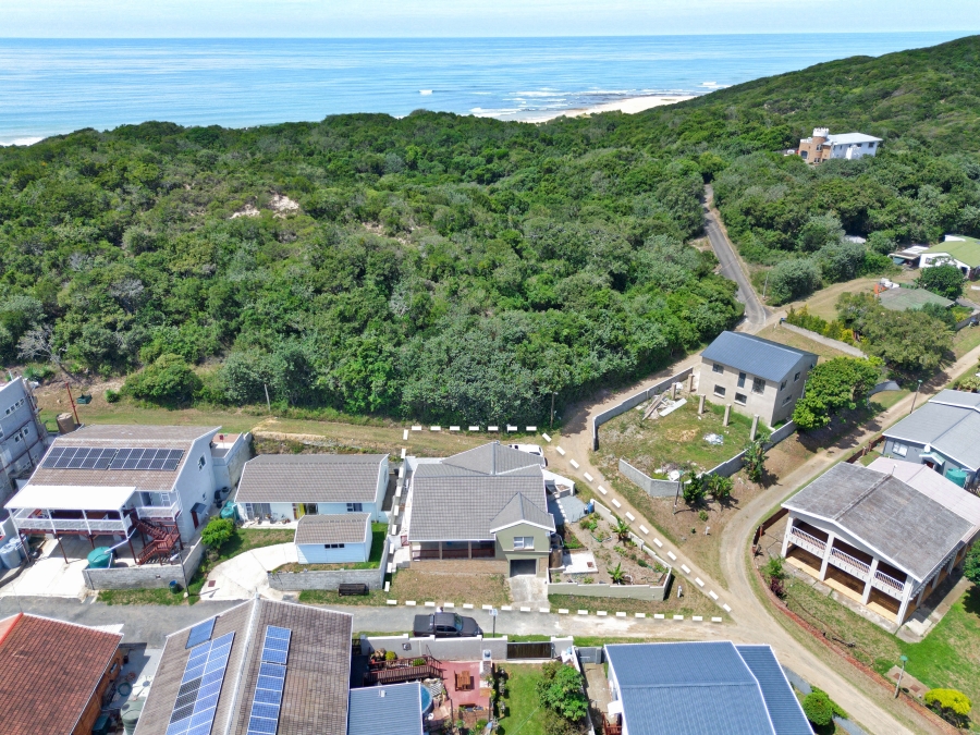 4 Bedroom Property for Sale in Cosy Corner Eastern Cape